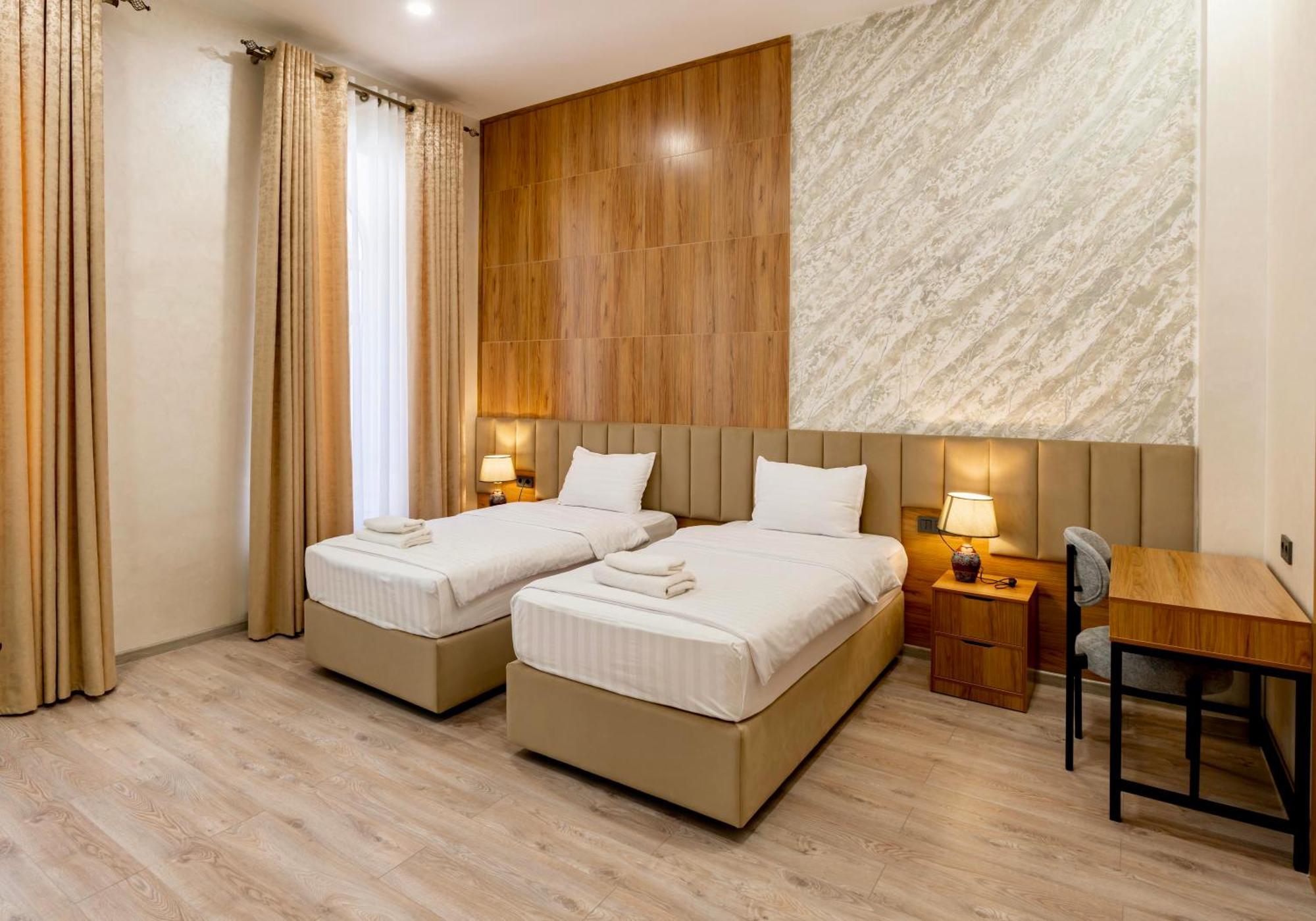 Hotel Malika Бухара Екстериор снимка