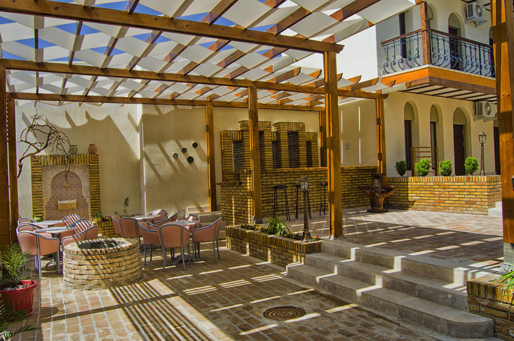 Hotel Malika Бухара Екстериор снимка