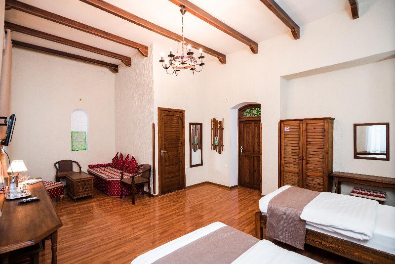 Hotel Malika Бухара Екстериор снимка